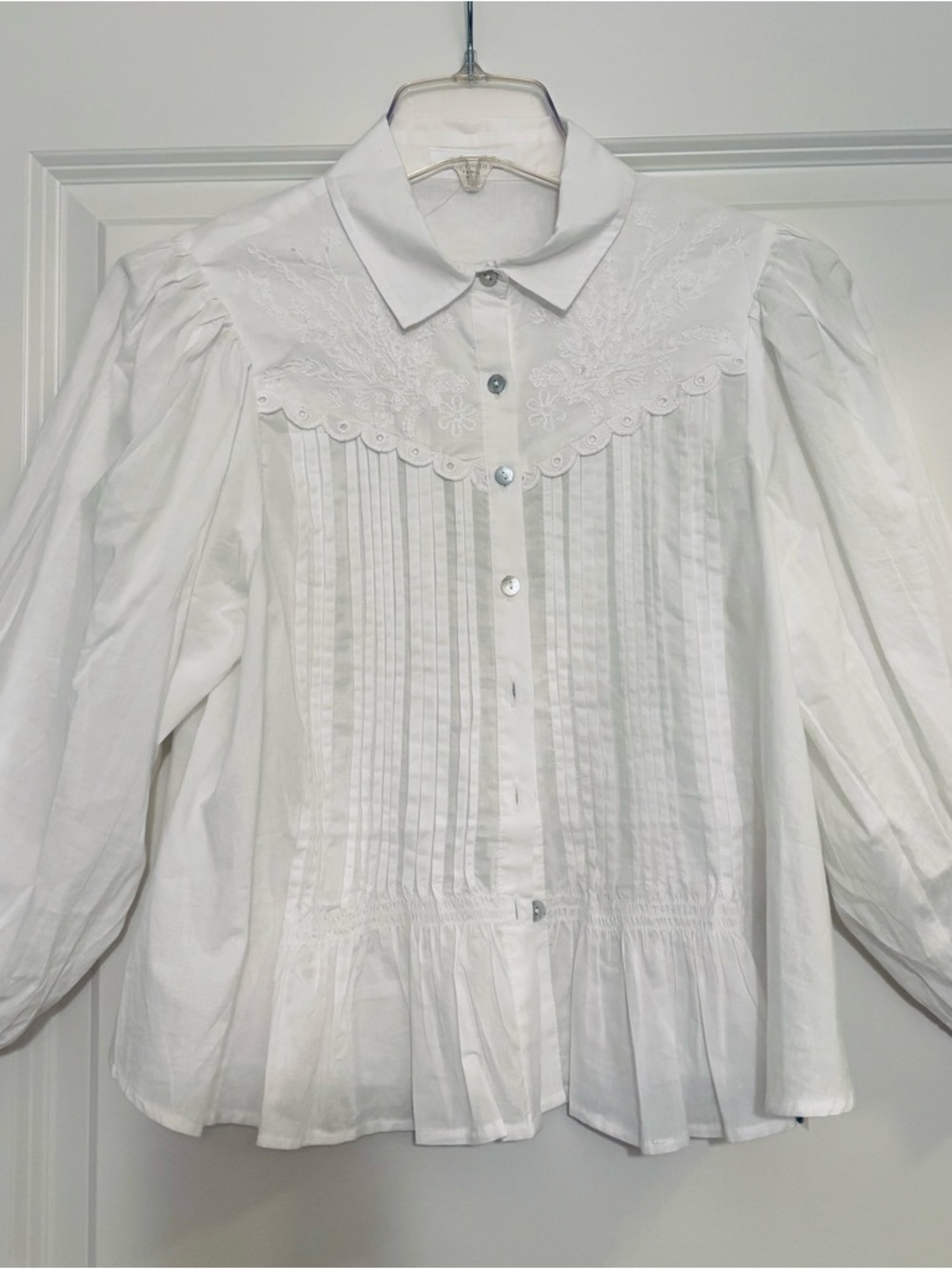 MOTHER White Cotton Button-Up Shirt